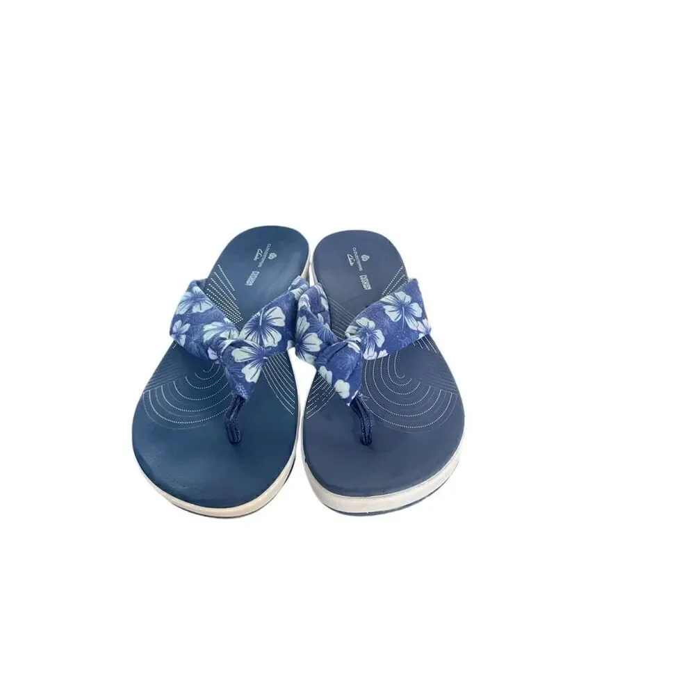 Women’s Clarks Aria Gibson Blue Floral Fabric Thong Sandals Size 10
